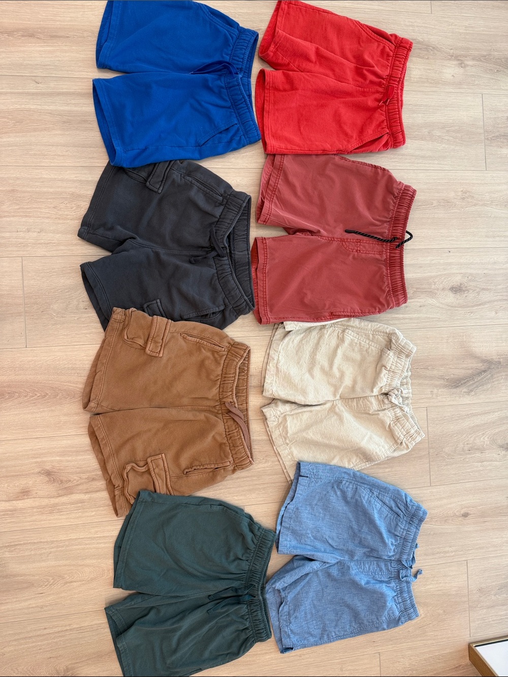 8 pair of Cat & Jack shorts